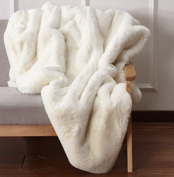 Design Life Kids Faux Fur Throw Design Life Kids Faux Fur Throw