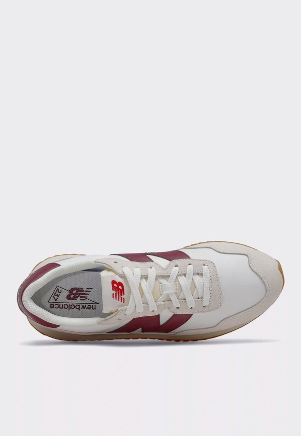 New Balance 237 Vintage Core Pack sneakers - beige/red New Balance 237 Vintage Core Pack sneakers - beige/red