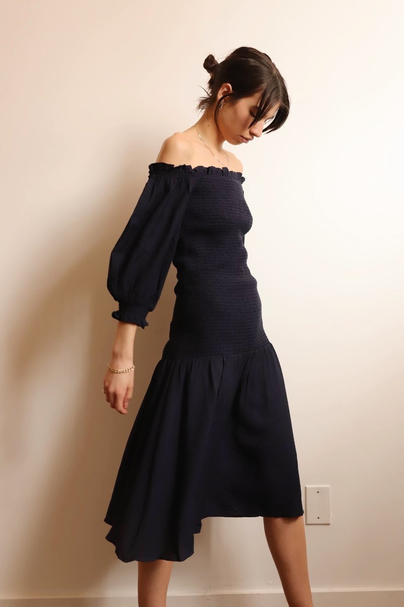 summer casual off shoulder dress OFF-SHOULDER STONE MAXI DRESS | CULT MIA
