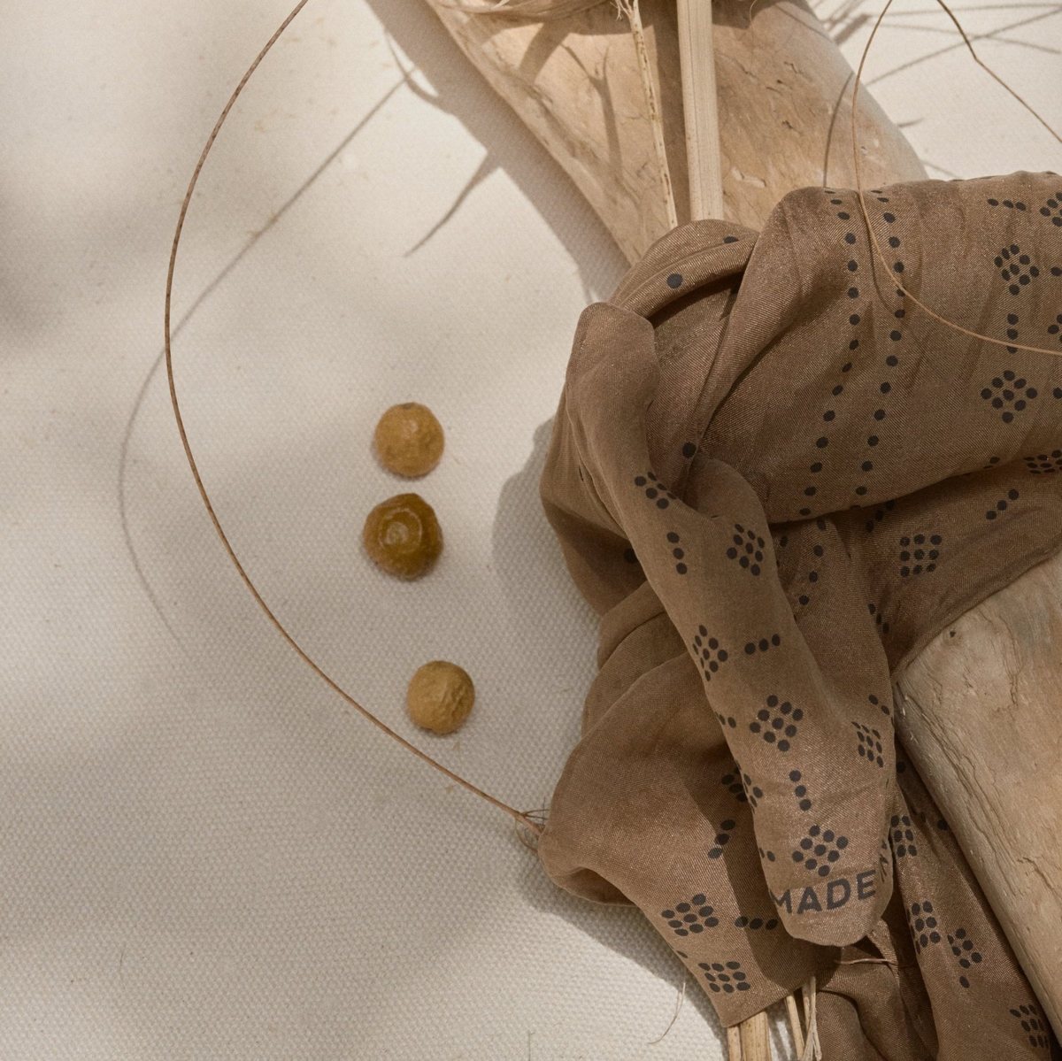 Ozma Dot Hankie - Oak - Image 5 of 5