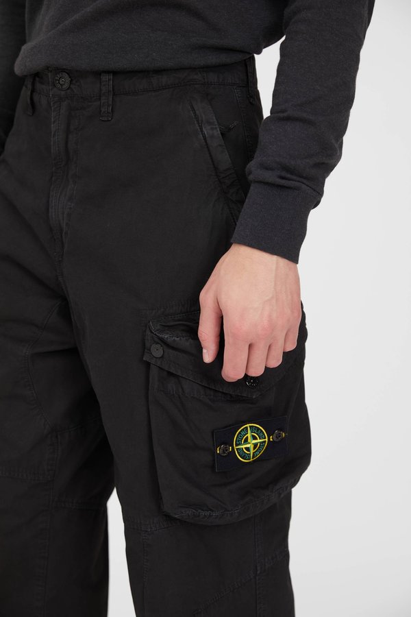 Stone Island Brushed Cotton Canvas Loose Cargo Pants - Black Stone Island Brushed Cotton Canvas Loose Cargo Pants - Black
