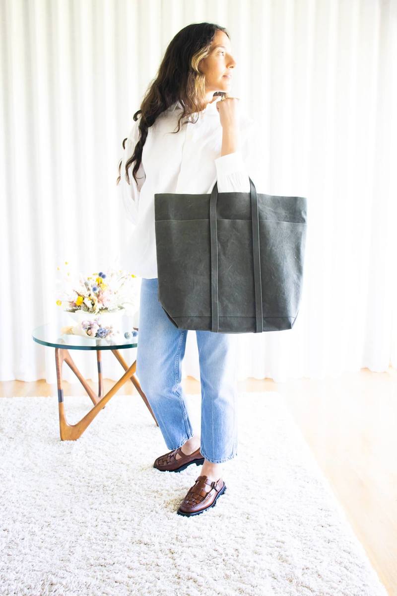 Amiacalva Washed 6 Pocket Tall Tote - Olive | Garmentory
