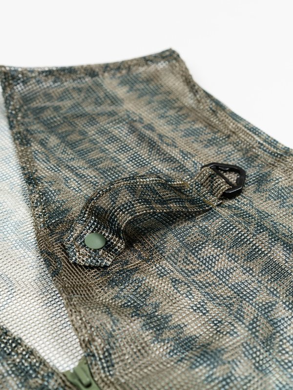 South2 West8 Bush Trek Vest - Skull & Target Heavyweight Mesh