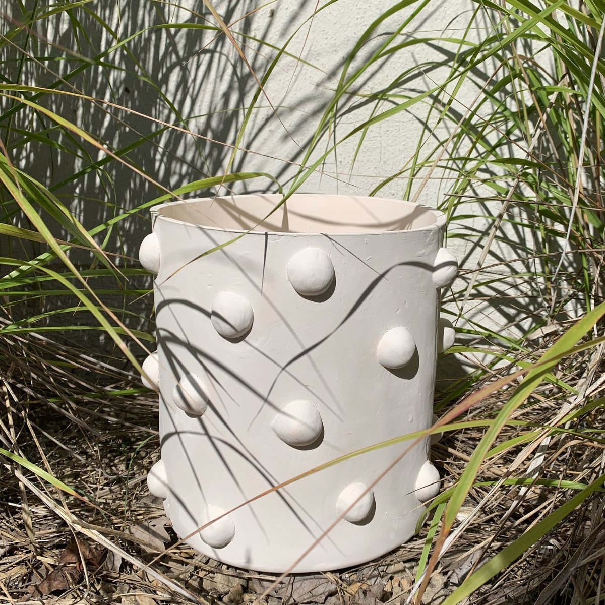 Crybaby clay Bumpy Planters - White | Garmentory