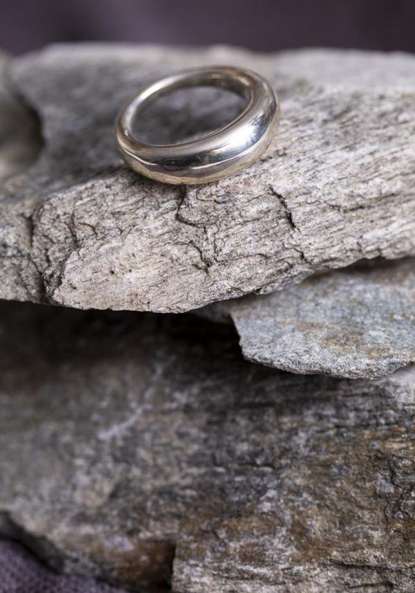 JACQUELINE ROSE Pebble Ring - Sterling Silver JACQUELINE ROSE Pebble Ring - Sterling Silver