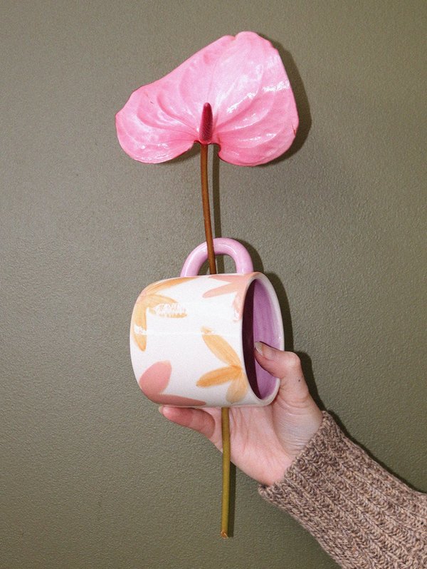 Mosey Me Arcadia X Mosey Handled Mug - Flower Mosey Me Arcadia X Mosey Handled Mug - Flower