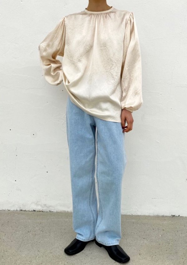 W A N T S Puff Sleeves Textured Silk Blouse - Champagne W A N T S Puff Sleeves Textured Silk Blouse - Champagne