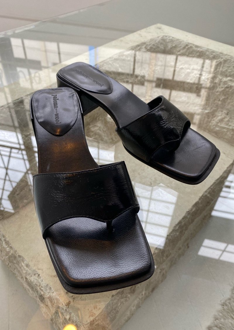 Paloma Wool Jacoba Sandal - Black | Garmentory