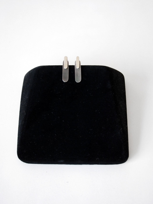 Kat Seale 2-Part Earrings Oblong in Sterling/ Steel Kat Seale 2-Part Earrings Oblong in Sterling/ Steel