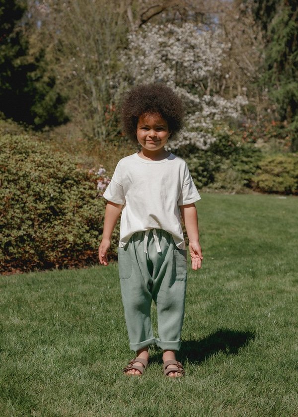 Kids Petits Vilains Blaise Harem Pant - Eucalyptus Kids Petits Vilains Blaise Harem Pant - Eucalyptus