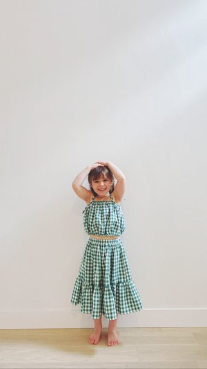 Kids Petits Vilains Colette Prairie Skirt - Green Gingham Kids Petits Vilains Colette Prairie Skirt - Green Gingham