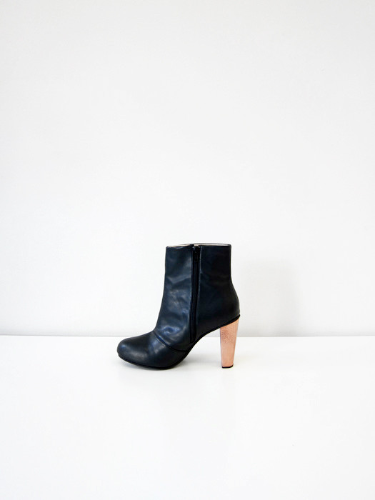 Sydney Brown Ankle Boot Sydney Brown Ankle Boot