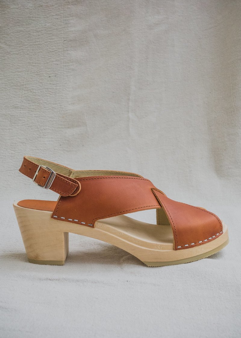 maguba Astoria Clog - Cognac