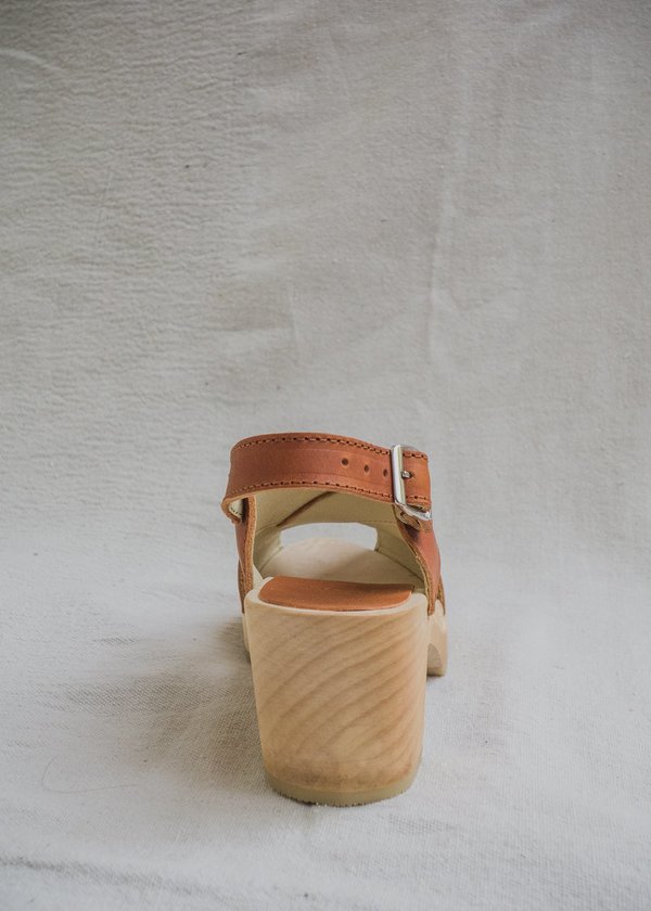 maguba Astoria Clog - Cognac
