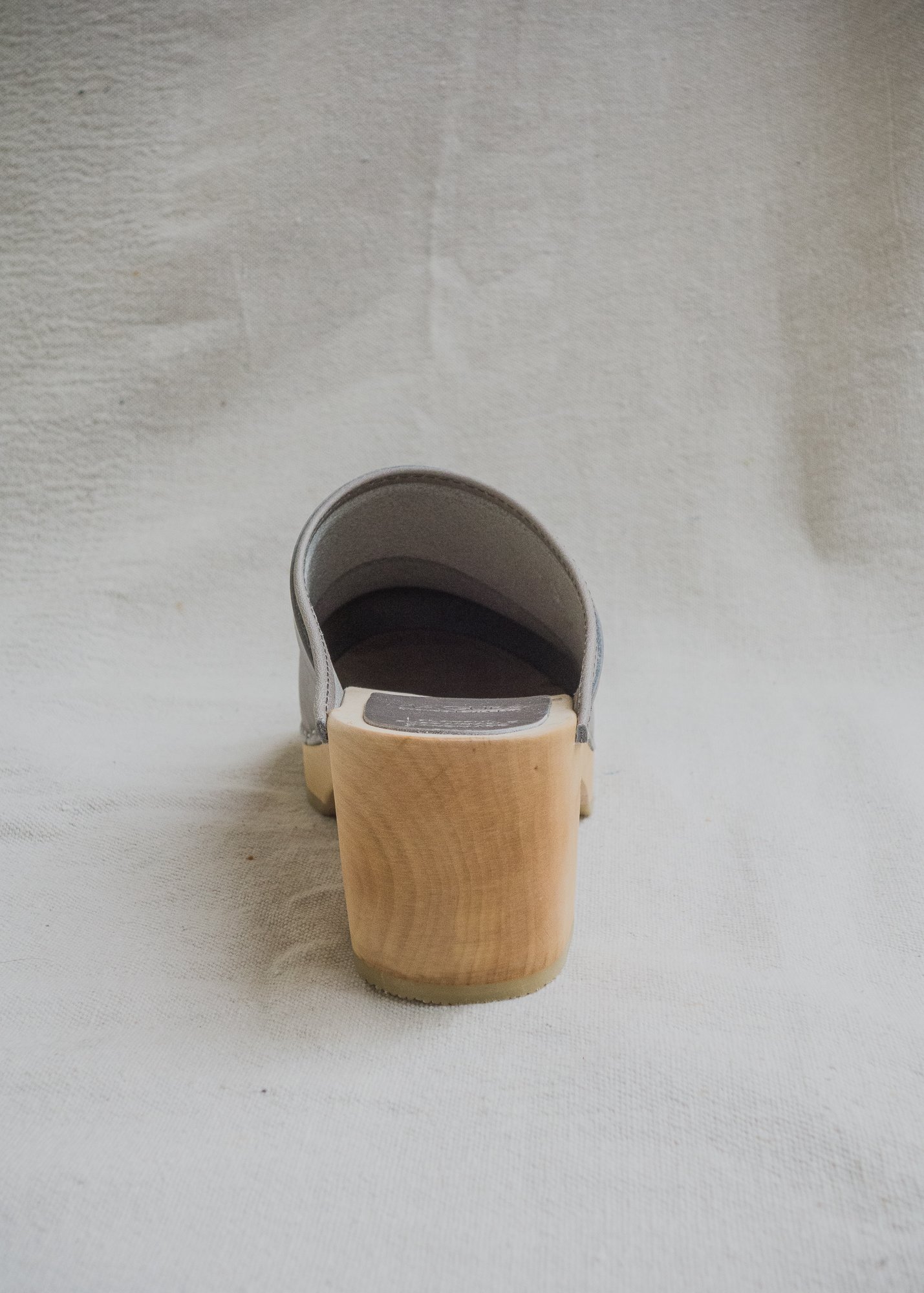 maguba wedge clogs