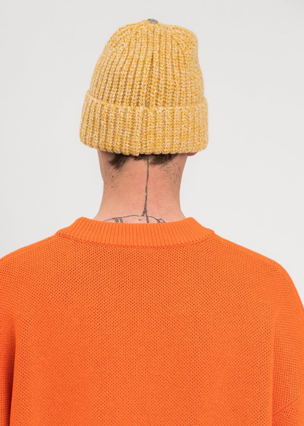 we11done Logo Leather Patch Embroidered Beanie - Yellow we11done Logo Leather Patch Embroidered Beanie - Yellow
