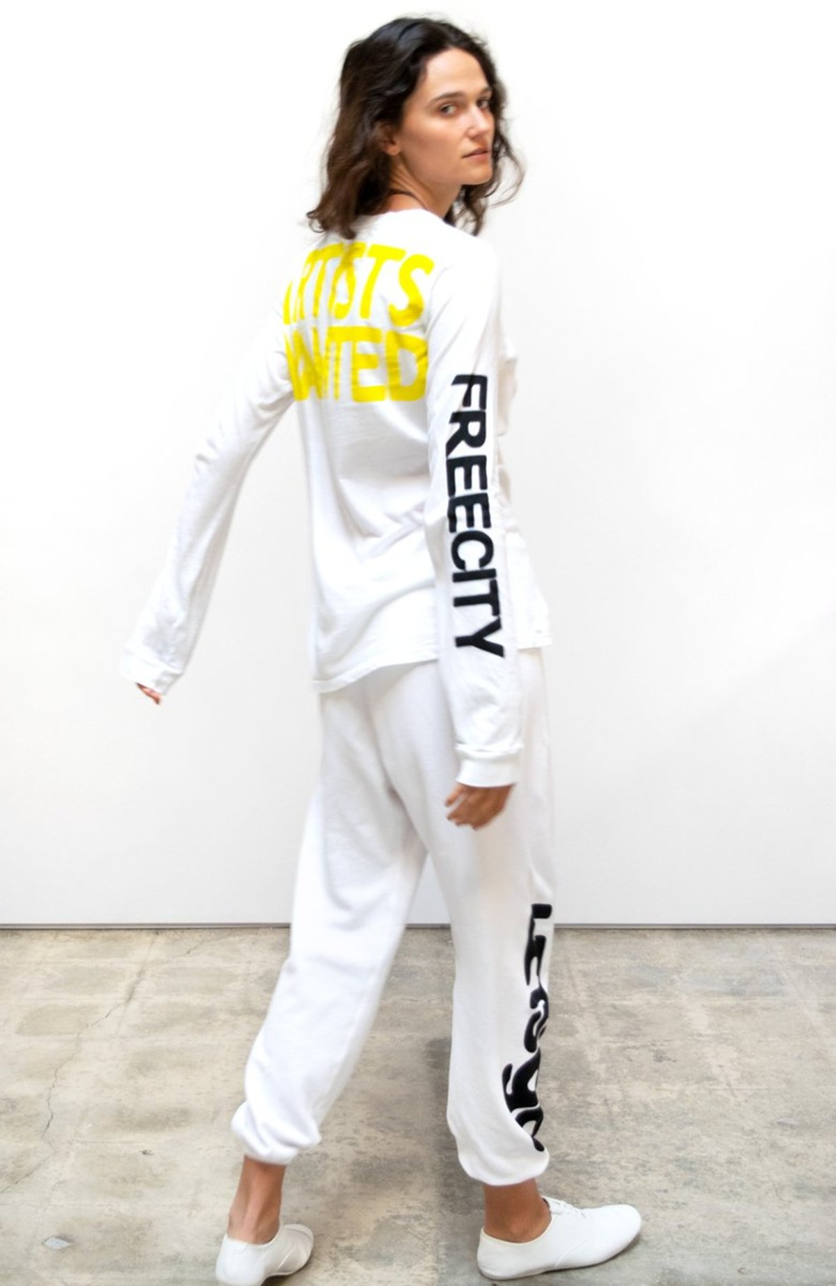 unisex freecity Artists Wanted T-shirt - white - Image 2 of 6