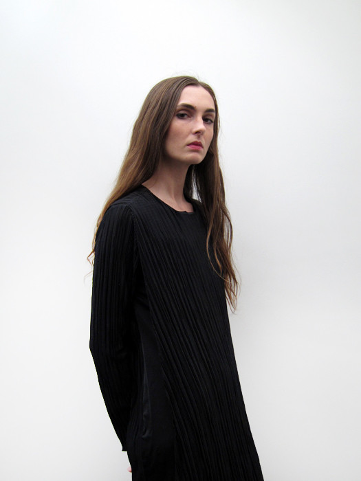 Ann-Sofie Back Broken Hem Long Sleeve Dress Ann-Sofie Back Broken Hem Long Sleeve Dress