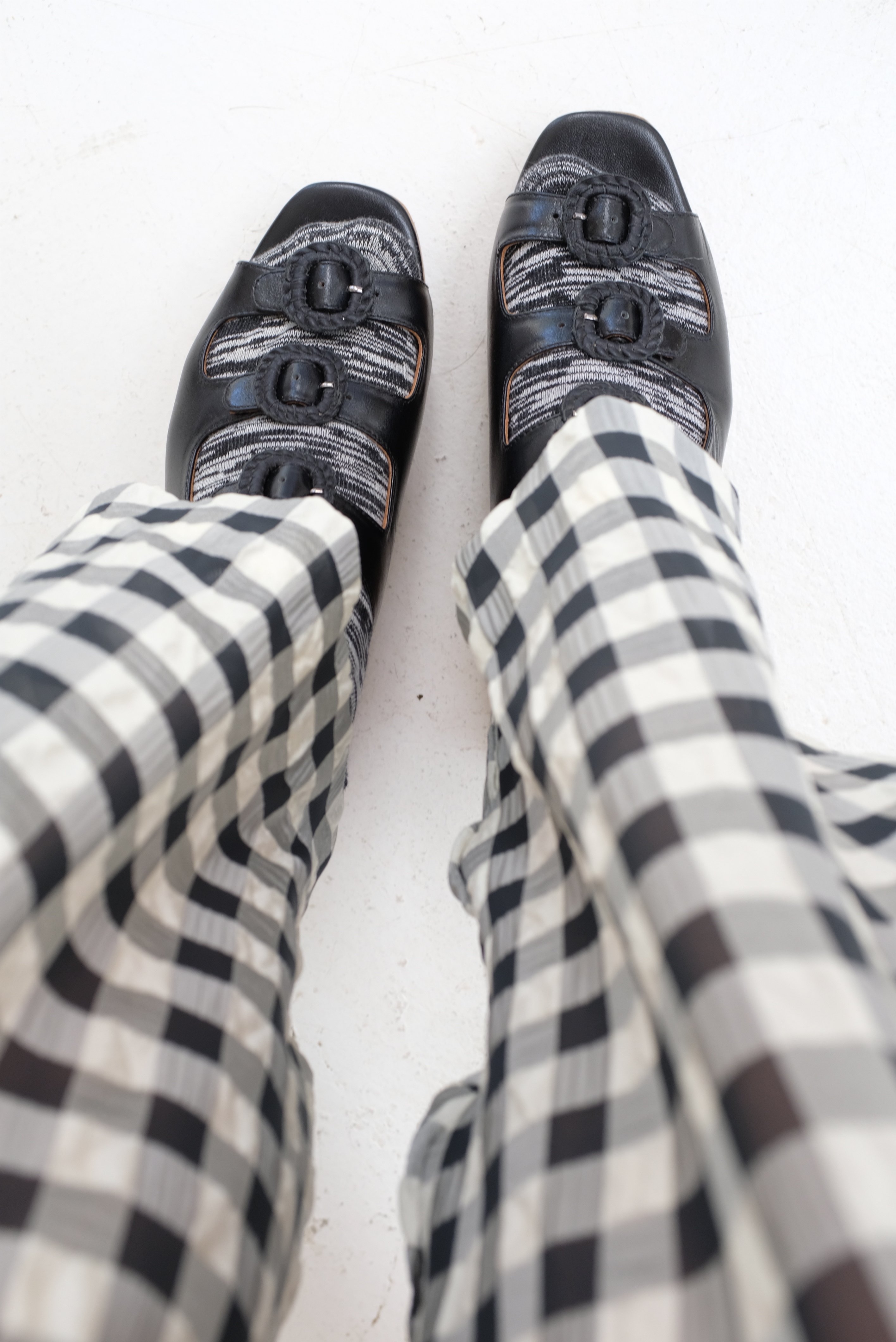 BECK BUCKLE CLOG
