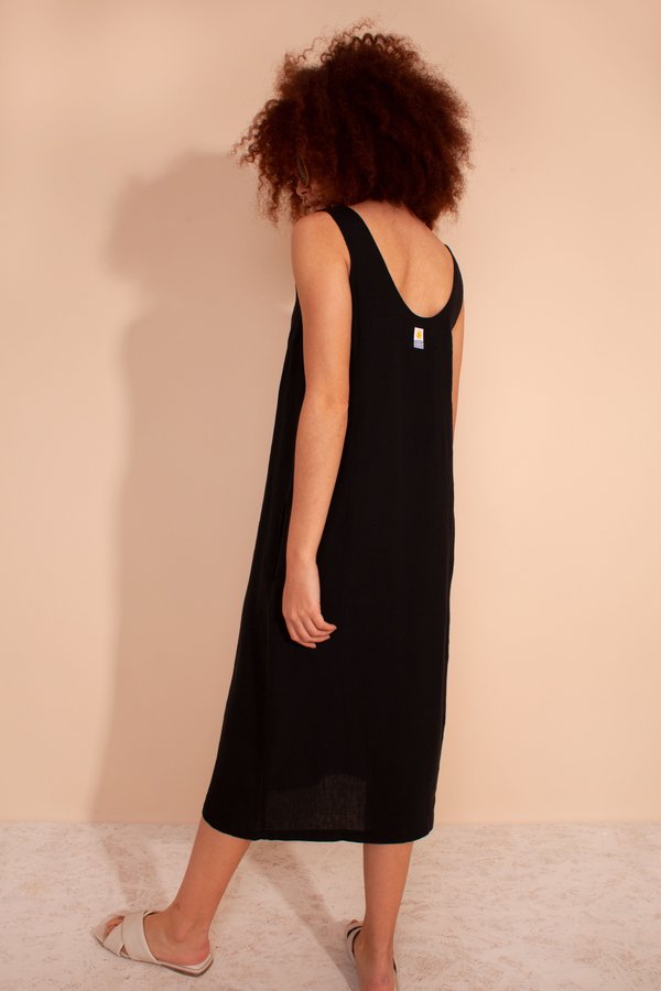 L.F.Markey Basic Linen Shift Dress - Black | Garmentory
