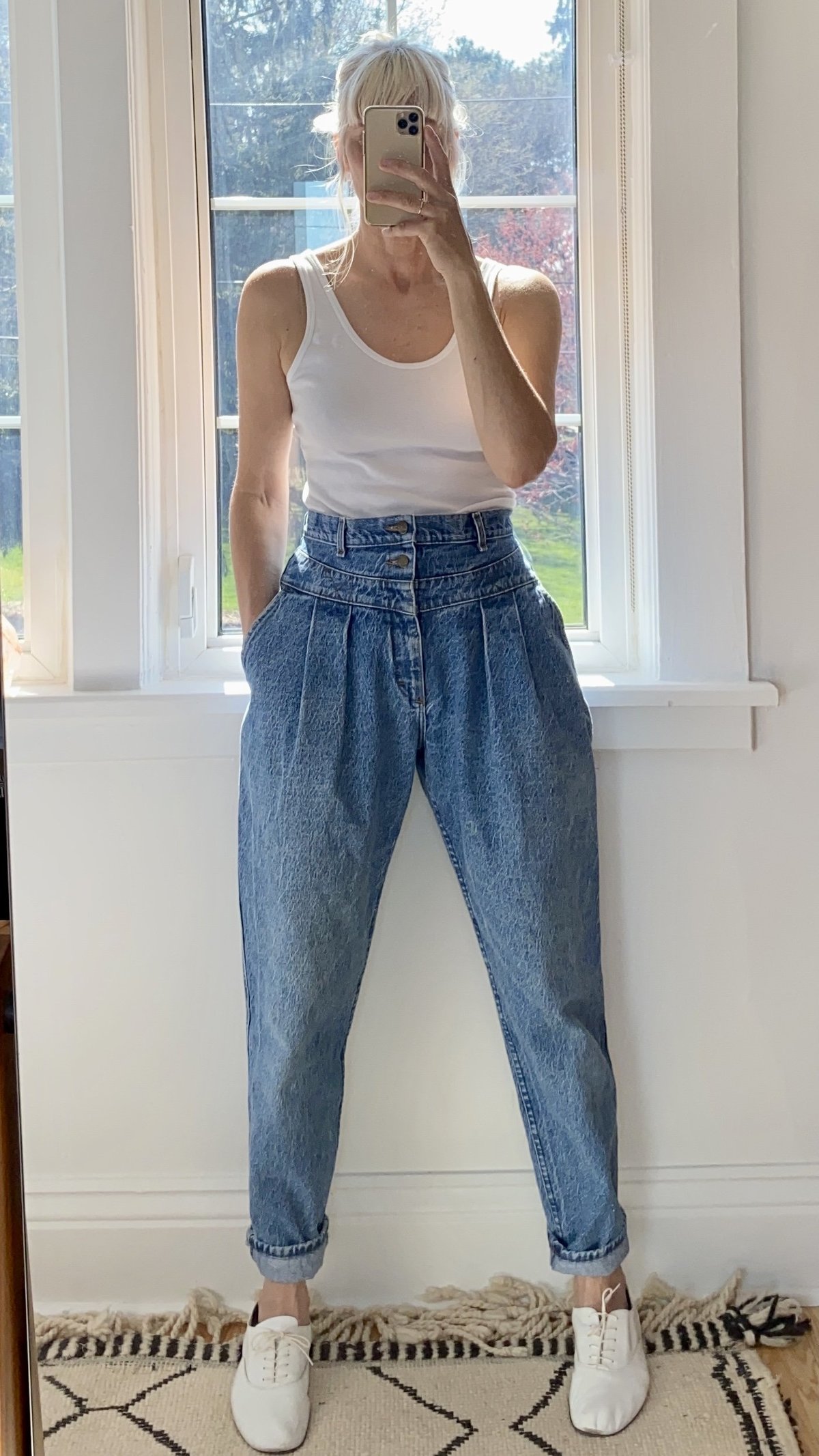 Vintage LEEs Made in USA High Waist Pleated Jeans size 30 | Garmentory