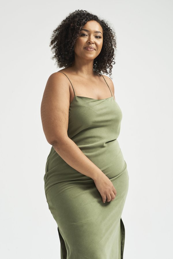 Lois Hazel Pillar Slip - Moss Lois Hazel Pillar Slip - Moss