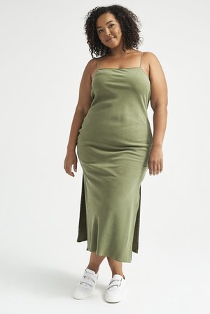 Lois Hazel Pillar Slip - Moss Lois Hazel Pillar Slip - Moss
