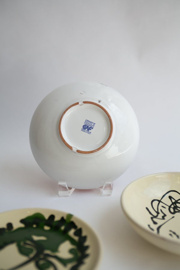 WOLF & GYPSY VINTAGE Fasano Face Pasta Bowl - white WOLF & GYPSY VINTAGE Fasano Face Pasta Bowl - white