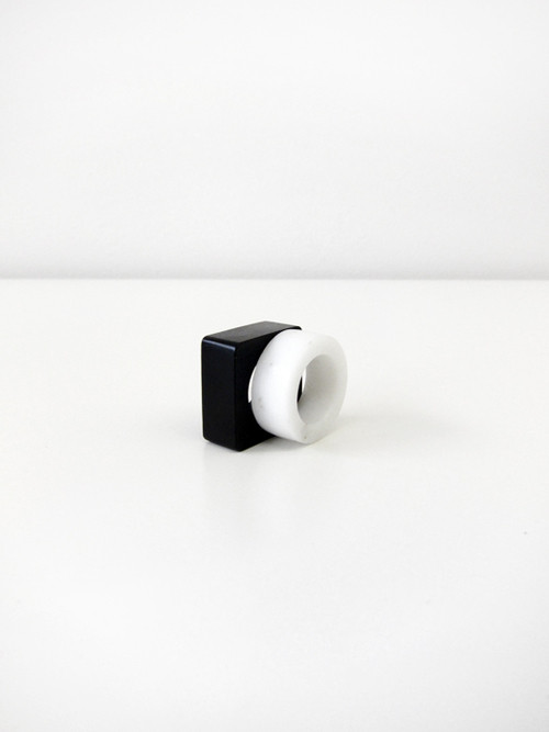 Autoctona Nero E Blanco (Marble Rings) Autoctona Nero E Blanco (Marble Rings)