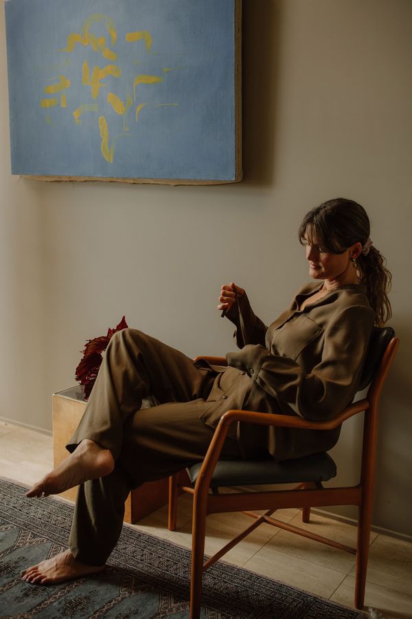 Mina Ease Shirt - Olive Mina Ease Shirt - Olive