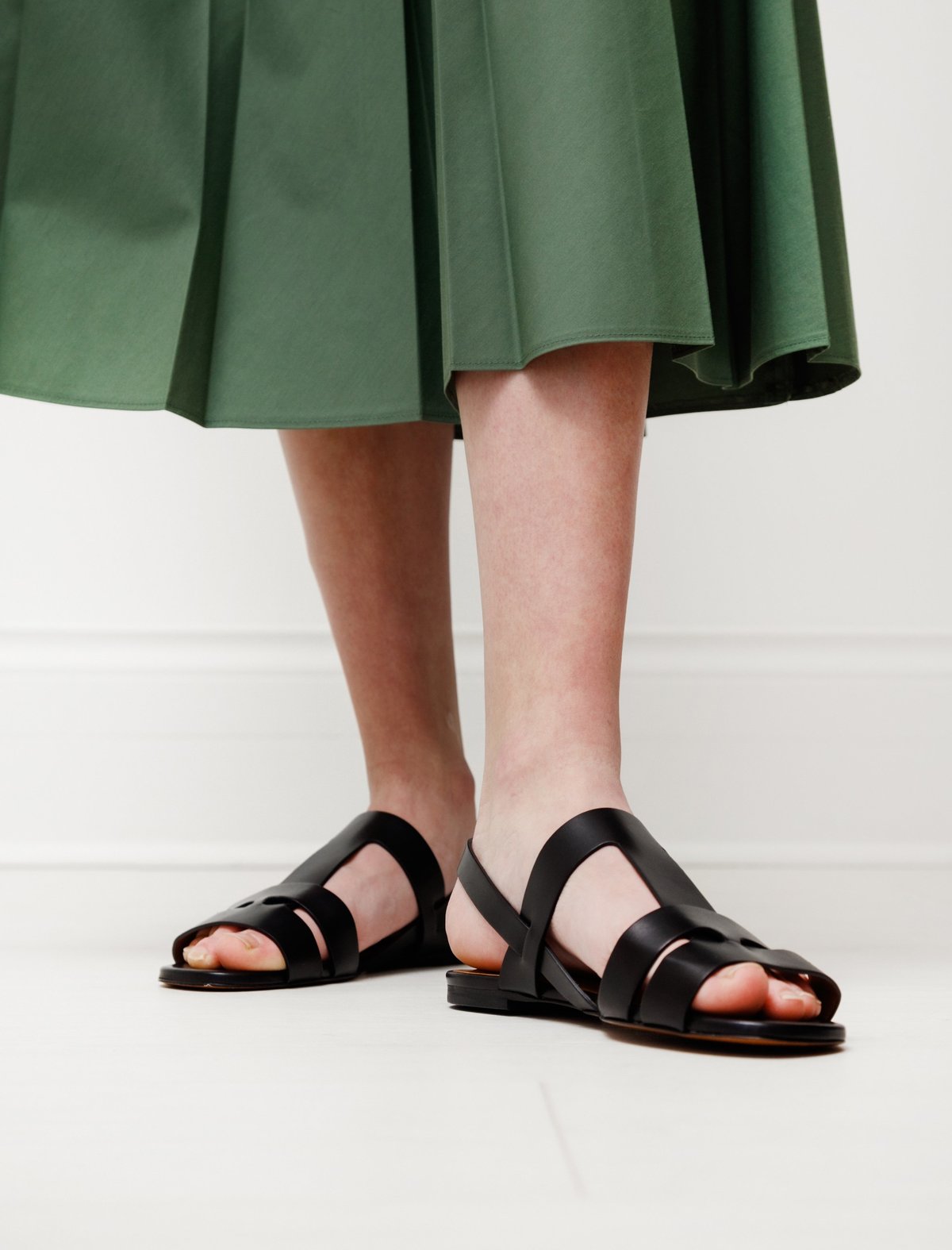 Robert Clergerie Ivy Leather Interlock Sandal - Black - Image 2 of 4