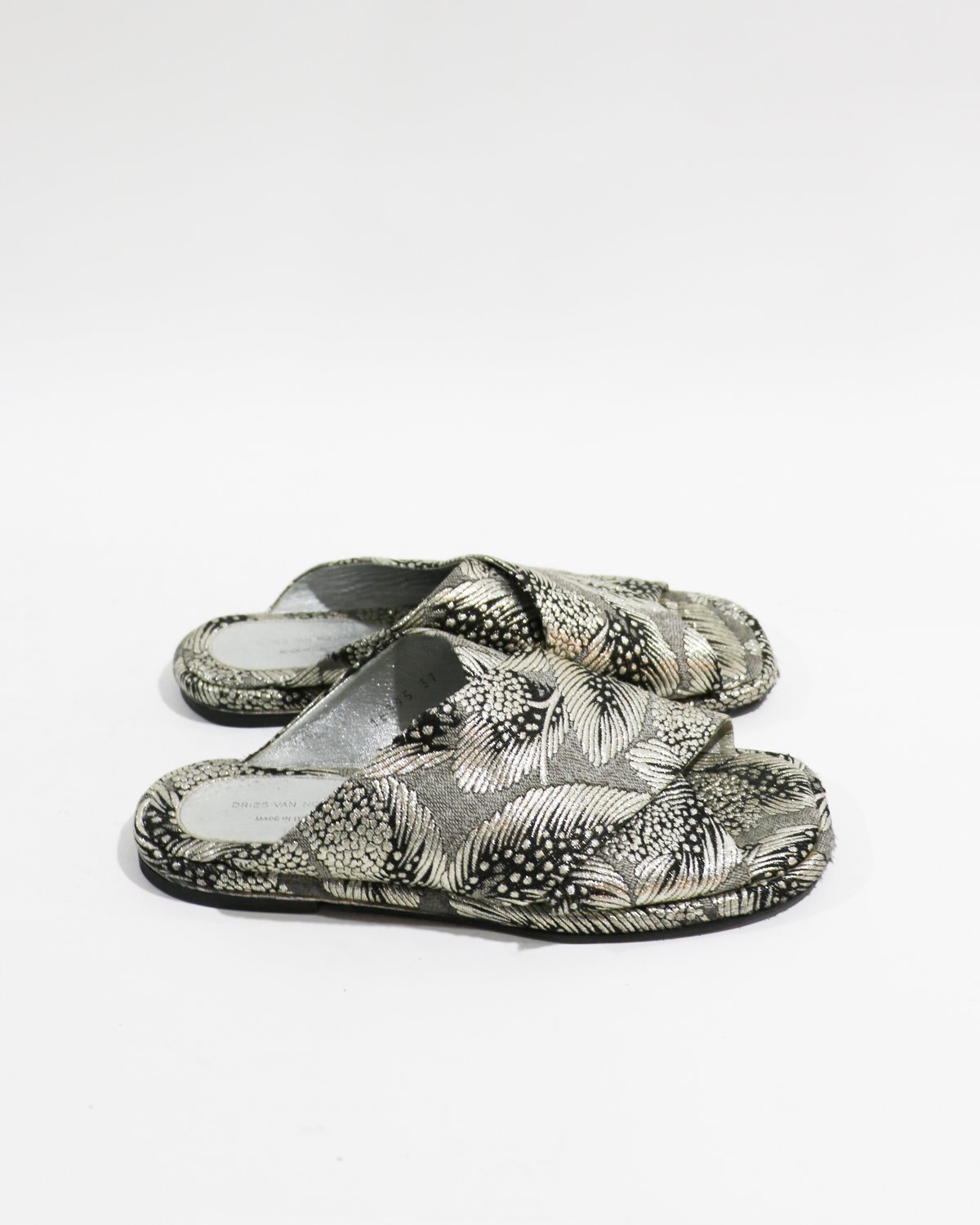 【DRIES VAN NOTEN】FW24 スリングバック Silver 送料関税込 Dries-Van-Noten-Metallic-
