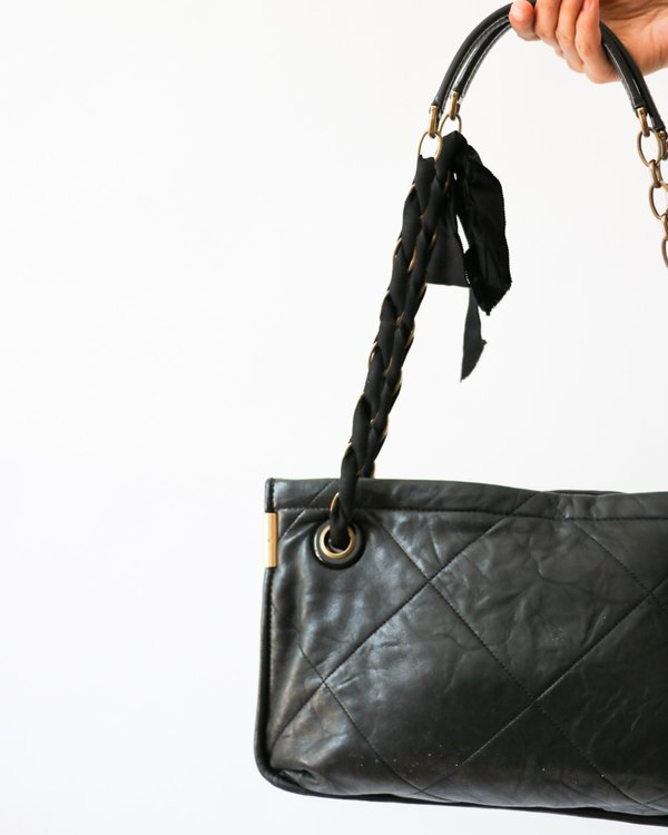 Pre-loved] Lanvin Quilted Chain Strap Shoulder Bag | Garmentory