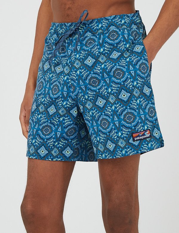 Patagonia Stretch Wavefarer Volley Shorts (16", Small