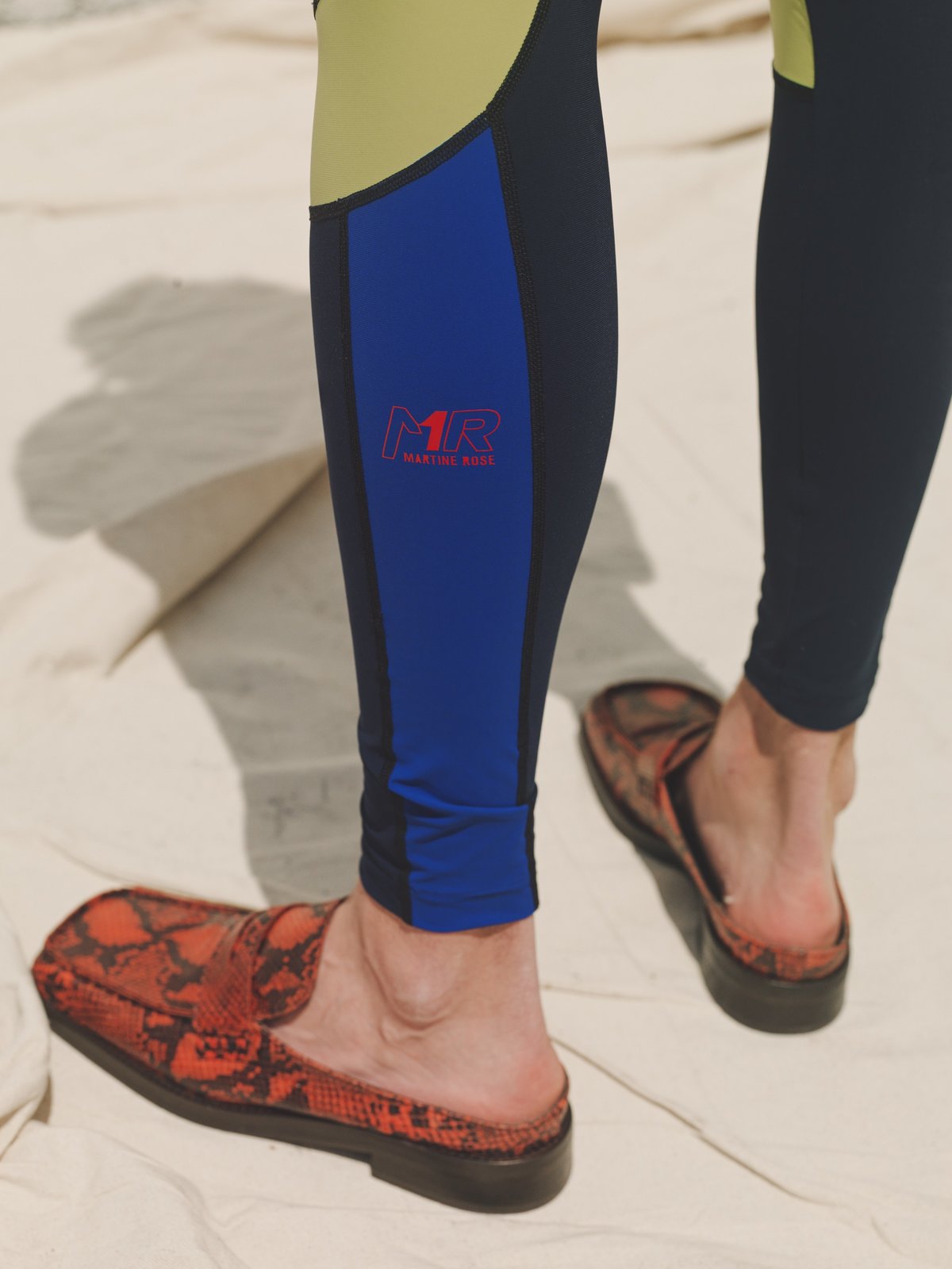 Martine Rose レギンス Martine Rose Marley Biker Leggings - Blue/Lime/Red | Garmentory