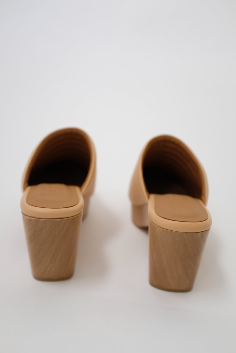 Beklina Ribbed Clog - Pretzel Beklina Ribbed Clog - Pretzel