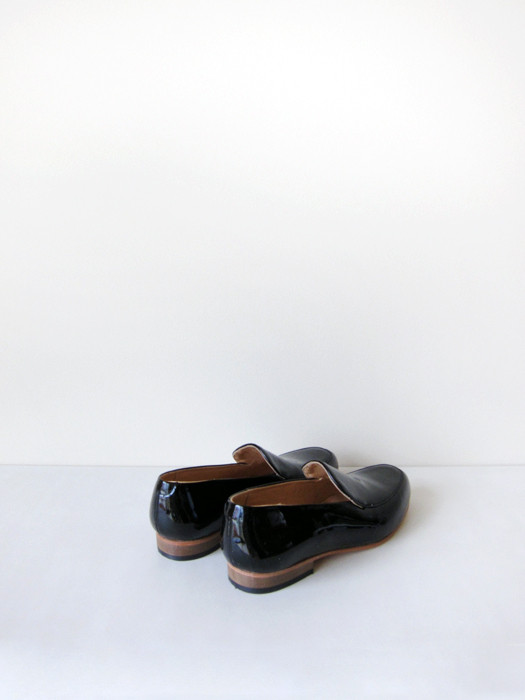 Dieppa Restrepo Serge, Black Patent Dieppa Restrepo Serge, Black Patent