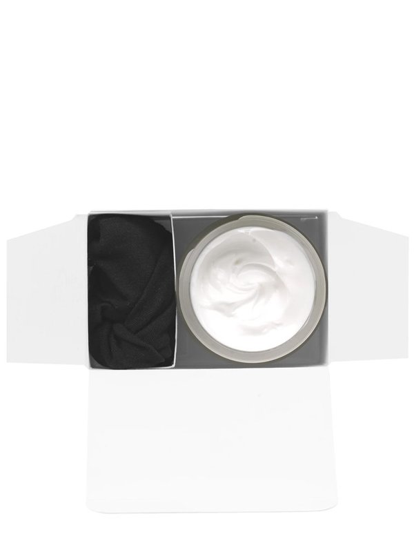 The Seated Queen Cold Cream Cleanser | Garmentory