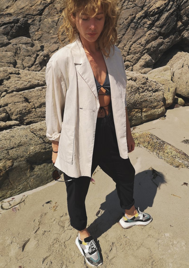 Berenik  natural linen LIGHT SUMMER BLAZER - whithe