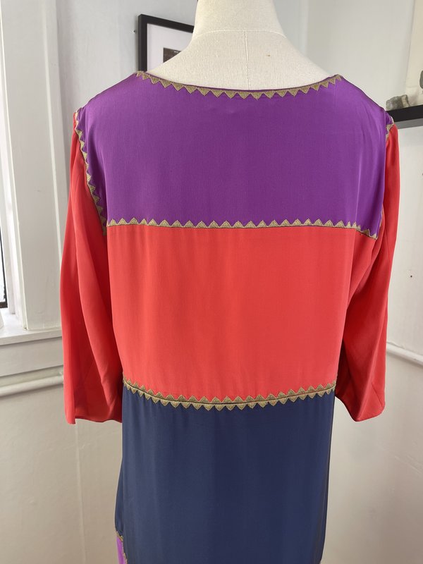bcbg tunic tops