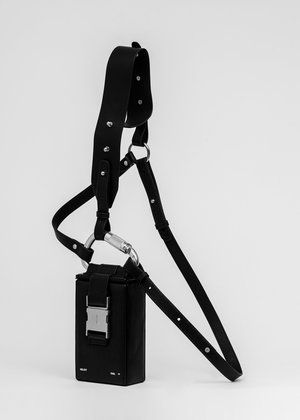 Heliot Emil Carabiner Phone Sling bag - black | Garmentory