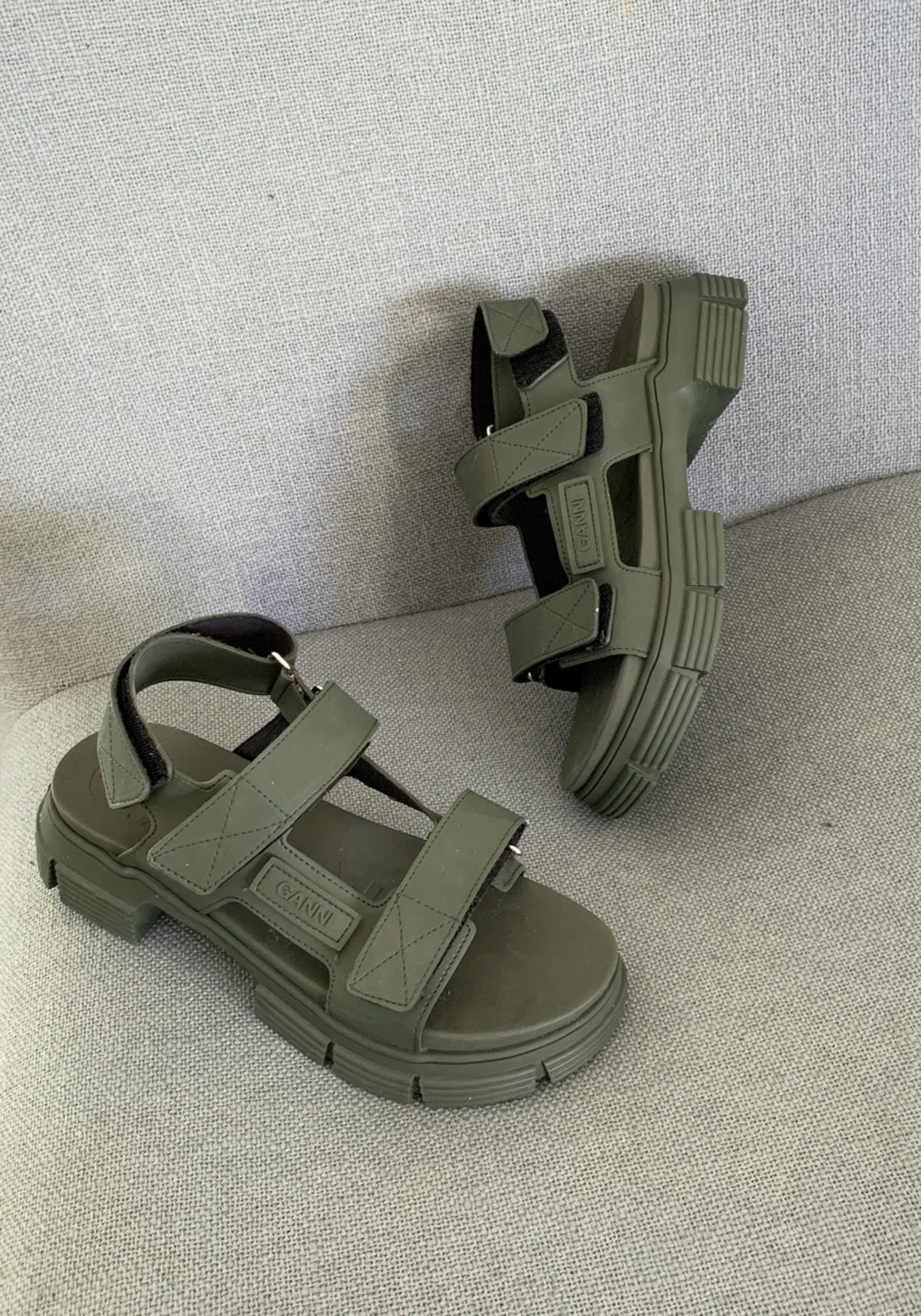 ☆関税込☆GANNI★RECYCLED RUBBER SANDAL★ GANNI SIZE 9 BLACK RECYCLED RUBBER SANDALS | eBay