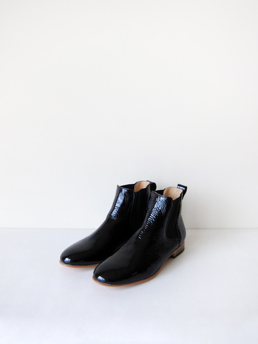 Dieppa Restrepo Troy, Black Crinkle Patent Dieppa Restrepo Troy, Black Crinkle Patent