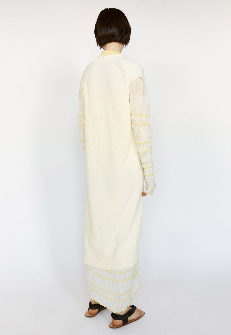 Rus Brouillard Vest - Chalk