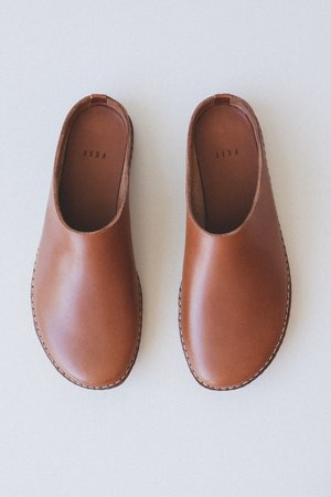 FEIT OUTDOOR SLIPPER - TAN | Garmentory display picture 2