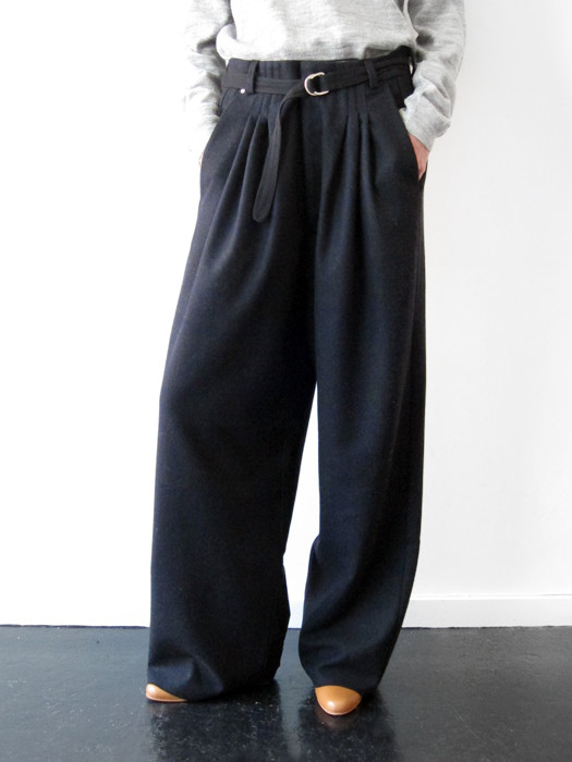Bless Ultrawidepleated Pant Bless Ultrawidepleated Pant