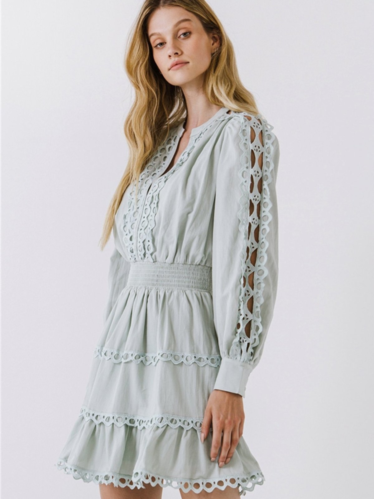 green emerald velvet dress Endless Rose main image 0