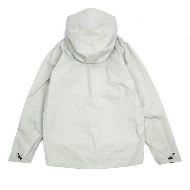 and wander E VENT DROPPING POCKET RAIN JACKET - GRAY