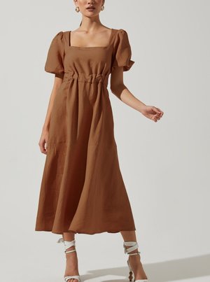 ASTR The Label Low Back Angeles Dress - CARAMEL | Garmentory