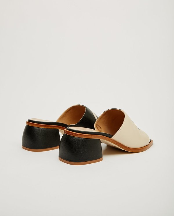 Paloma Wool Tornado Sandal - BLACK | Garmentory